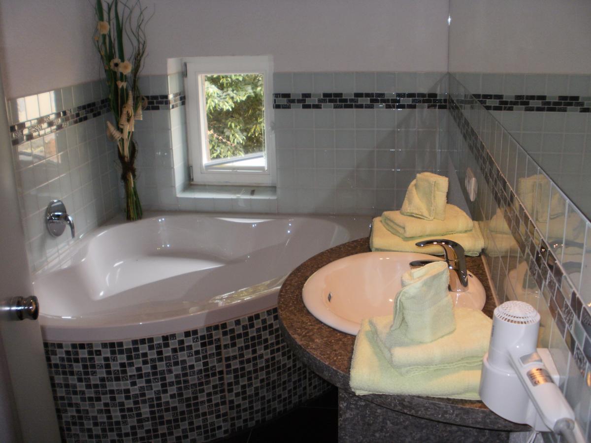 Gaestehaus Edelzimmer Rothenburg ob der Tauber Exteriör bild